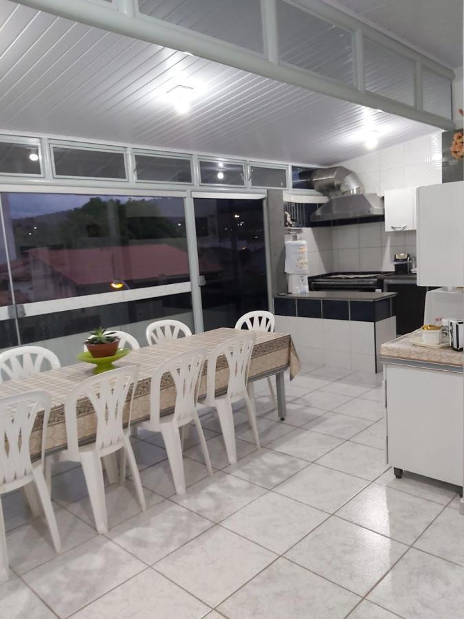Apartamento Apto Até 6 Pessoas, 600 Metros Da Basílica Aparecida (Sao Paulo)
